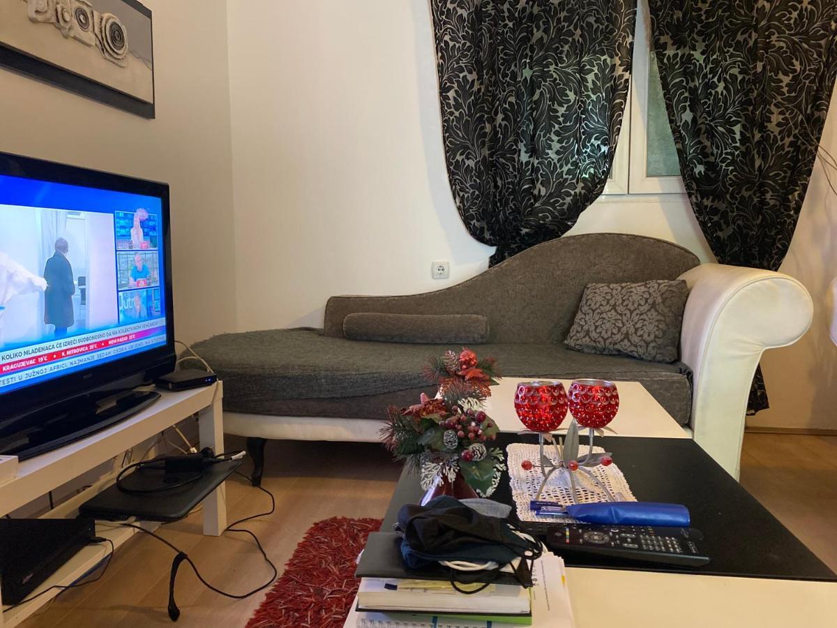 Apartment Old Town Podgorica Buitenkant foto