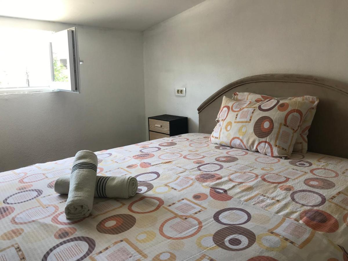 Apartment Old Town Podgorica Buitenkant foto